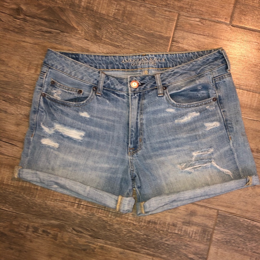 AE Shorts